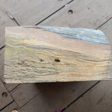 Lade das Bild in den Galerie-Viewer, Gedämpfte Birke (roh/Holz) 260x250x135 mm, Holz zum Stabilisieren und Drechseln 05082021