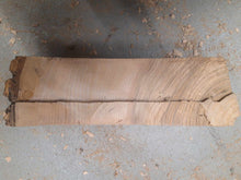 Lade das Bild in den Galerie-Viewer, Blank drewna jesionu 250x80x90mm, 056
