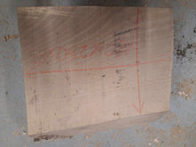 Lade das Bild in den Galerie-Viewer, Blank drewna buku 180x250x85mm, 060
