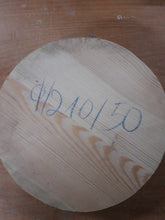 Lade das Bild in den Galerie-Viewer, blank drewna sosny do toczenia fi 210/50mm, 067
