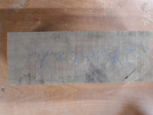 Załaduj obraz do przeglądarki galerii, blank orzecha europejskiego dla lutników 270x90x70mm, 068
