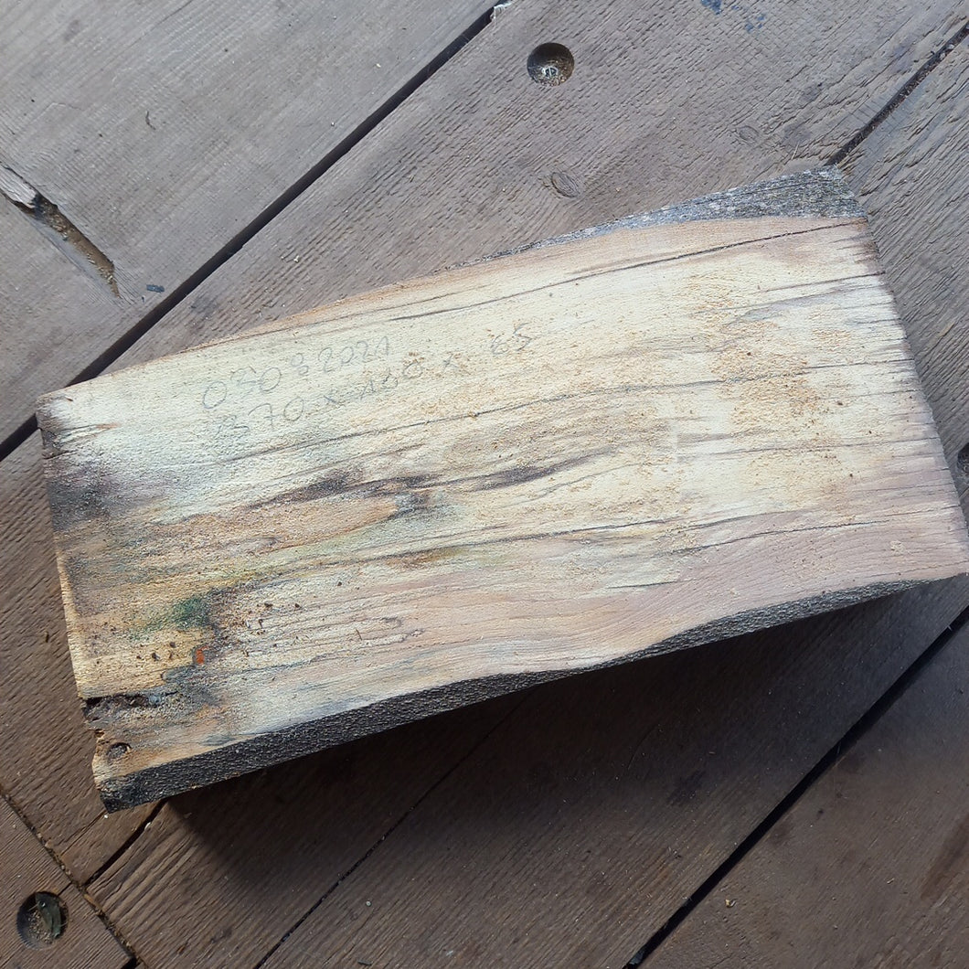 Blank buk spalted 370x180x65 mm, 009