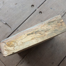 Lade das Bild in den Galerie-Viewer, Gedämpfte Birke (Rohling/Kanne) 285x200x75 mm, Holz zum Stabilisieren und Drechseln 04082021
