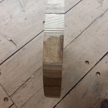 Lade das Bild in den Galerie-Viewer, Walnuss (roh) fi385 mm, Holz zum Drechseln 06082021
