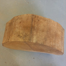 Lade das Bild in den Galerie-Viewer, Rohling, Buche fi 350 mm, Drechselholz 11082021
