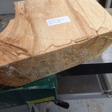 Lade das Bild in den Galerie-Viewer, Rohling, gespaltene Buche fi 255 mm, Drechselholz #00003
