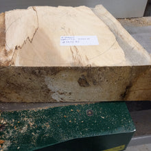 Lade das Bild in den Galerie-Viewer, Rohling, gespaltene Buche fi 225 mm, Drechselholz #00005
