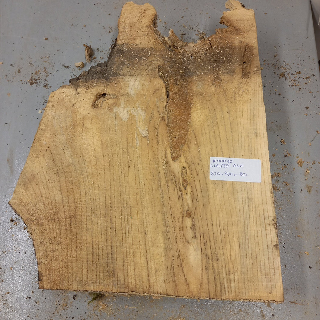 Rohling, gespaltene Esche 300x270x80 mm, #00010