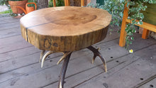 Load image into Gallery viewer, Hunting coffee table, ash, diameter 73/67cm
